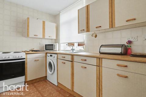 2 bedroom retirement property for sale, The Lawns, Stevenage