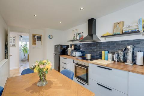 2 bedroom flat for sale, Cordwell Road, Hither Green, SE13