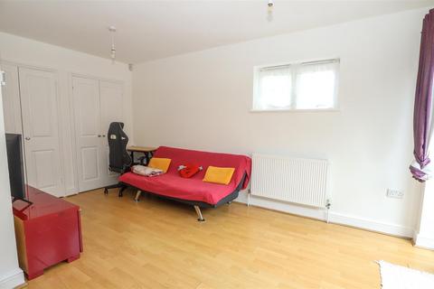 undefined, Chipstead Valley Road,,Coulsdon