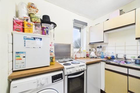 undefined, Dowding Way, Churchdown, Gloucester, Gloucestershire, GL3