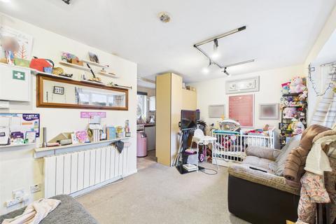 1 bedroom apartment for sale, Dowding Way, Churchdown, Gloucester, Gloucestershire, GL3