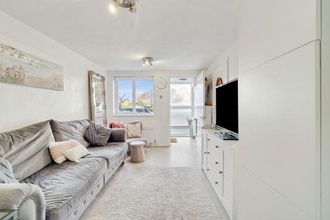 1 bedroom maisonette for sale, Franklin Way, Croydon CR0