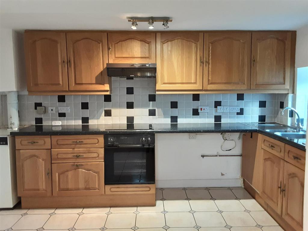 Kitchen/living room