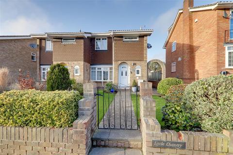Hurston Close, Worthing