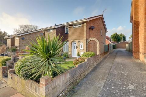 Hurston Close, Worthing