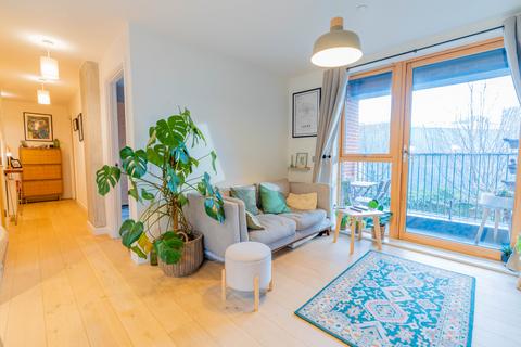 2 bedroom apartment for sale, Leeds LS11