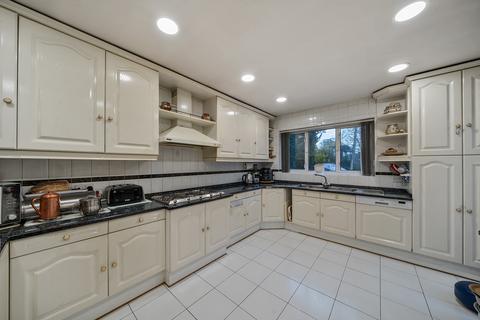 undefined, The Avenue, Pinner, HA5