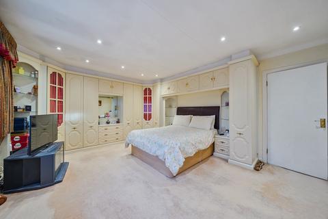 undefined, The Avenue, Pinner, HA5