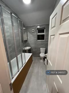 1 bedroom in a house share to rent, Evered Avenue, Liverpool, L9
