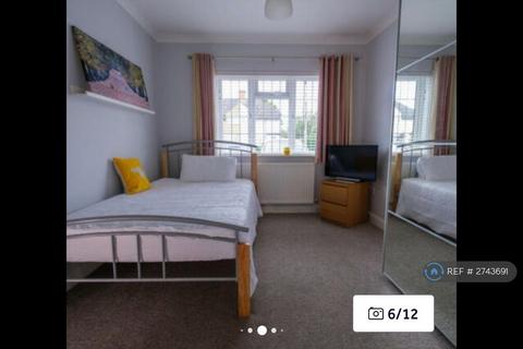 1 bedroom in a house share to rent - Ashford, Ashford, TW15