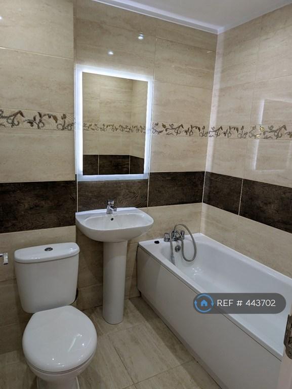 Main Bathroom