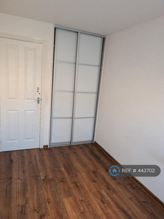 Room 02b