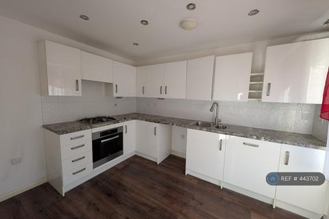 3 bedroom end of terrace house to rent, Dorrit Place, Rugby, CV21