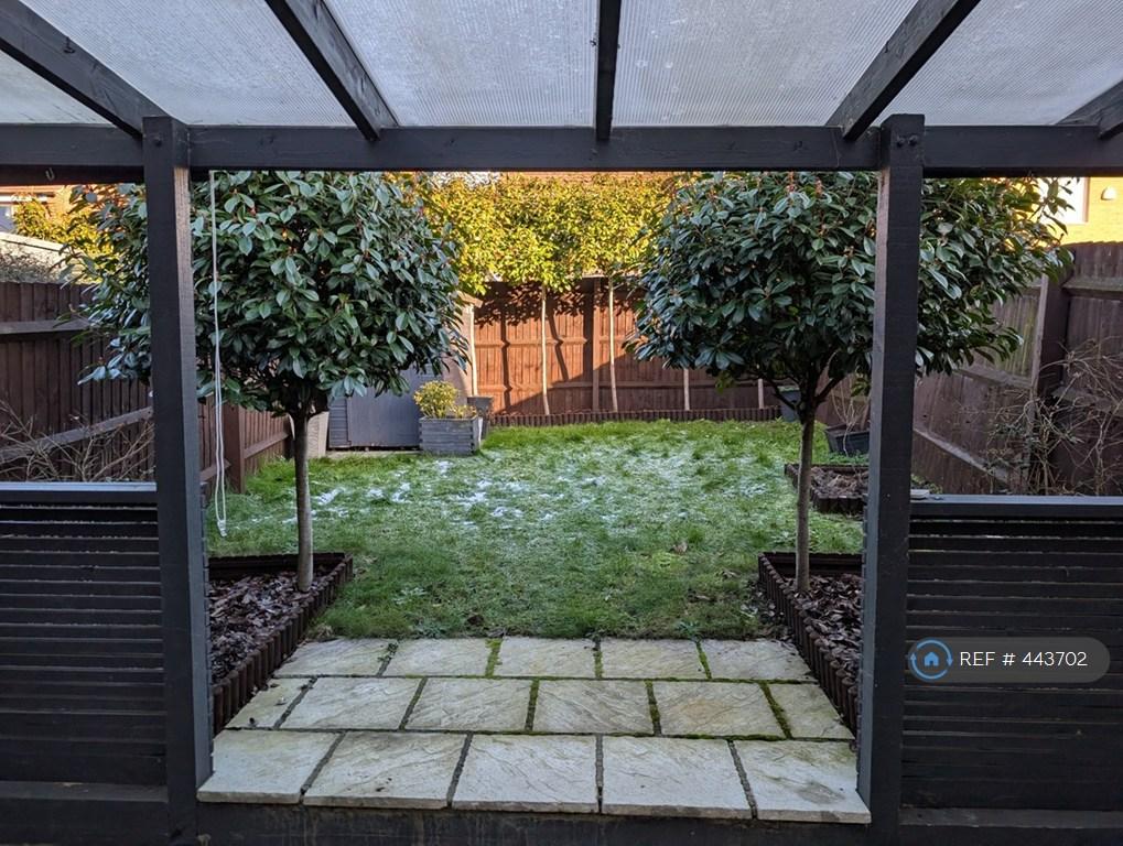 Garden 02