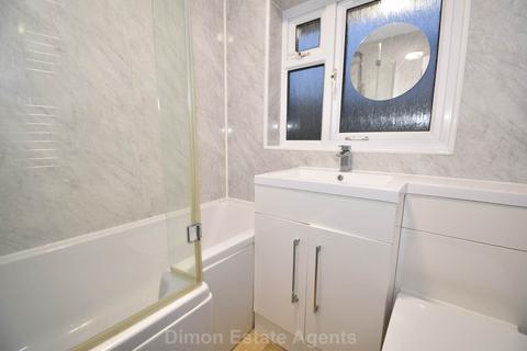 2 bedroom flat for sale, Dampier Close, Gosport