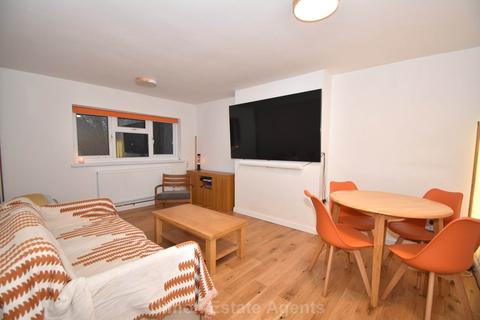 2 bedroom flat for sale, Dampier Close, Gosport