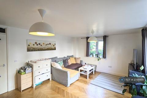 1 bedroom flat to rent, Lupino Court, London, SE11