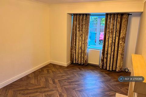 1 bedroom terraced house to rent, Sandpiper Approach, Morley, Leeds, LS27