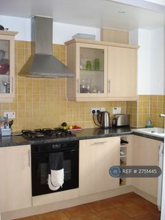 2 bedroom flat to rent, Seaton Square, London, NW7
