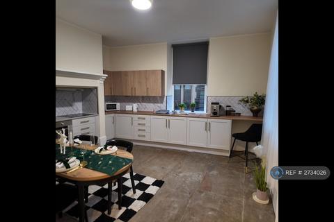undefined, West Park Street, Dewsbury, WF13