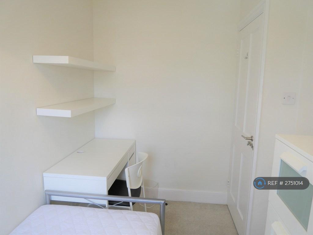 Room 4