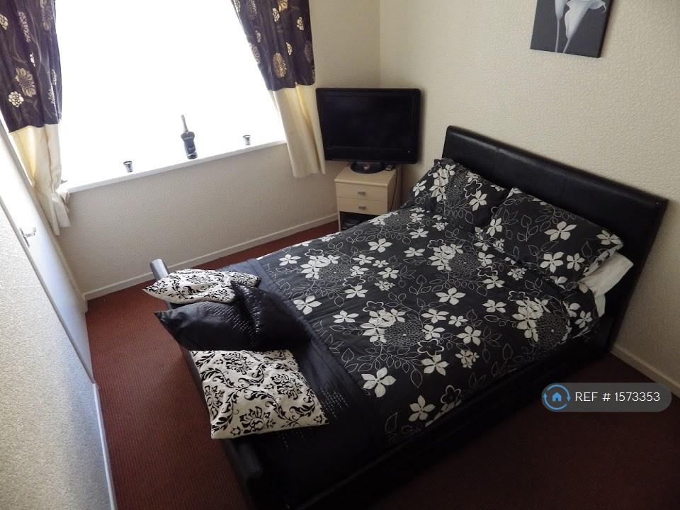 Please Note Tenants Furniture