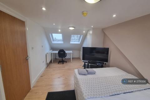 undefined, Great West Road, Hounslow, TW5