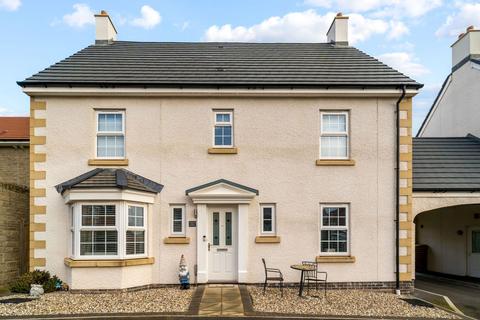 4 bedroom detached house for sale, Ffordd Bevan, Pontrhydyrun, NP44