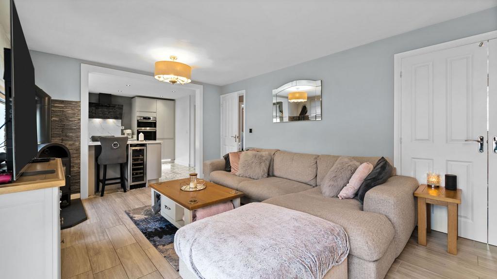 Dining/Family Room