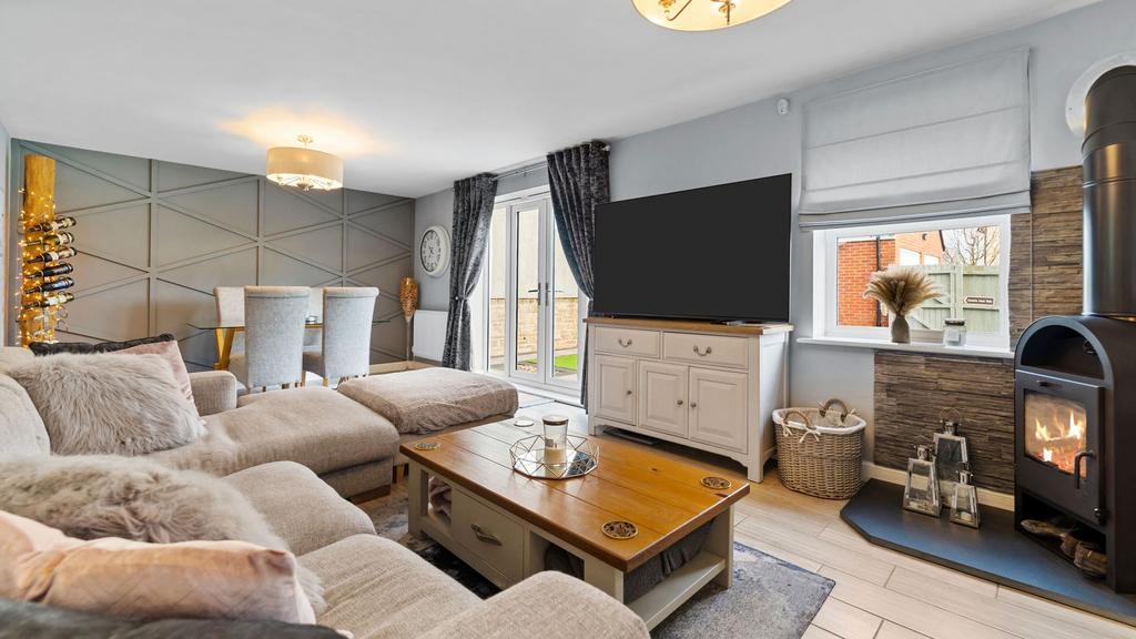 Dining/Family Room
