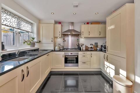3 bedroom semi-detached house for sale, Sassoon Drive, Royston SG8