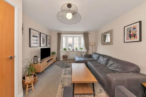 3 bedroom semi-detached house for sale, Sassoon Drive, Royston SG8