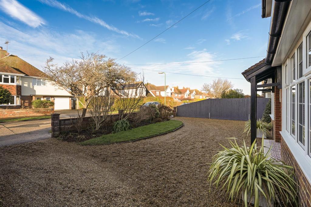 Carriage Driveway
