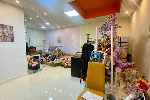 Office to rent - Thornton Heath CR7