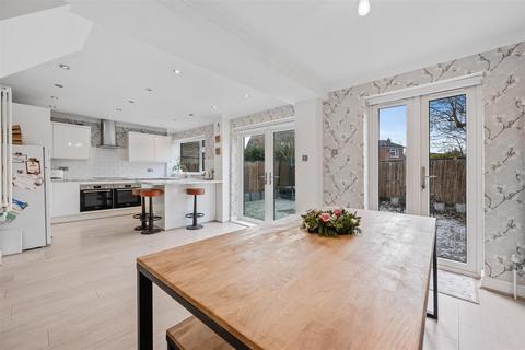 4 bedroom detached house for sale, Russell Drive, Bedford MK45