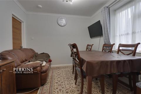 undefined, Northolt, UB5