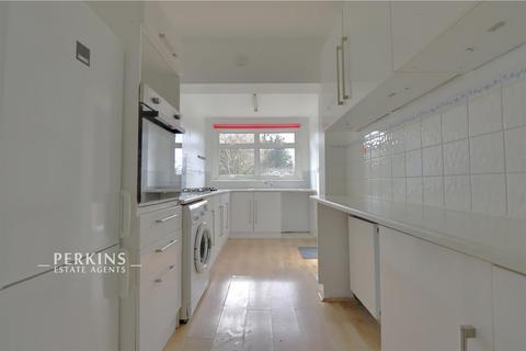 4 bedroom terraced house to rent, Greenford, UB6