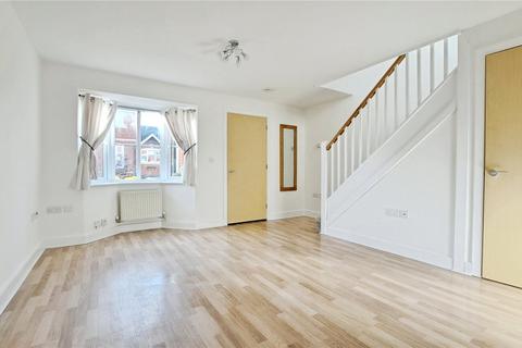 3 bedroom terraced house to rent, Lydd Close, East Sussex TN38