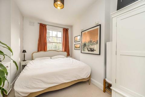 2 bedroom flat for sale, Freedom Street, London SW11