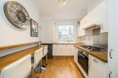 2 bedroom flat for sale, Freedom Street, London SW11