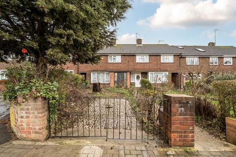 4 bedroom terraced house for sale, Hertford Road, Barnet, EN4