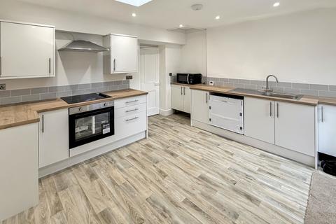 undefined, Silver Street, Warminster