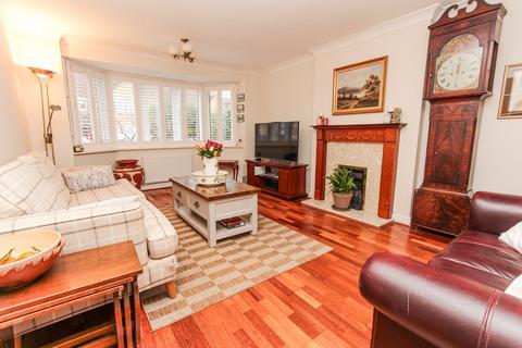 4 bedroom detached house for sale, Bourton Way, Wellingborough NN8