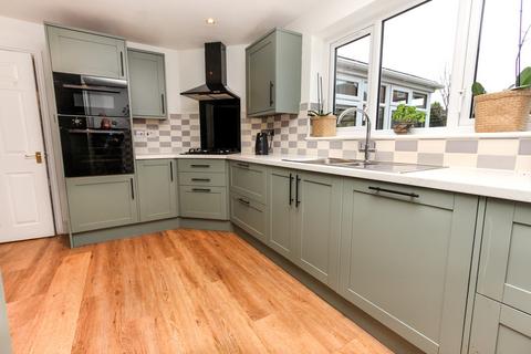 4 bedroom detached house for sale, Bourton Way, Wellingborough NN8