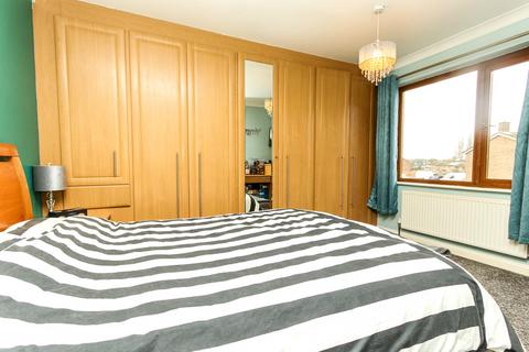 3 bedroom terraced house for sale, Cowper Road, Wellingborough NN8