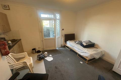 undefined, Eastcote Lane, Harrow
