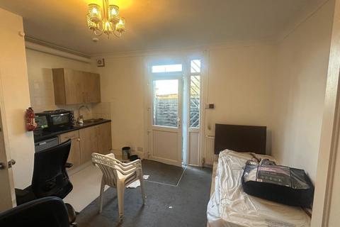 undefined, Eastcote Lane, Harrow