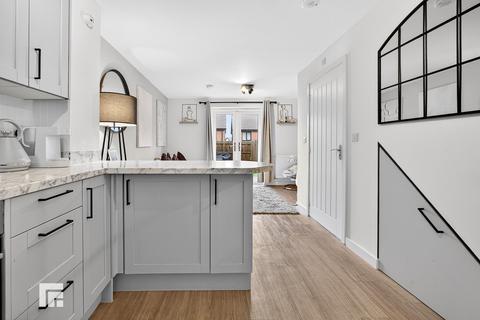 3 bedroom end of terrace house for sale, Rhodfa Hughes, Old St. Mellons, Cardiff