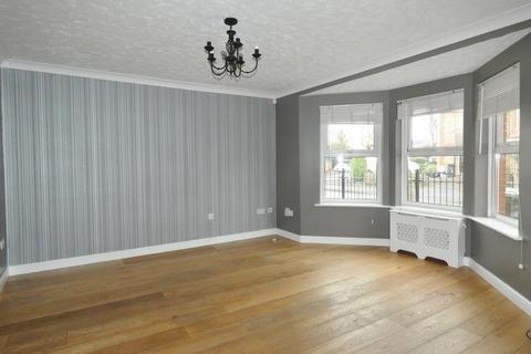 3 bedroom detached house for sale, Campion Close, Rush Green
