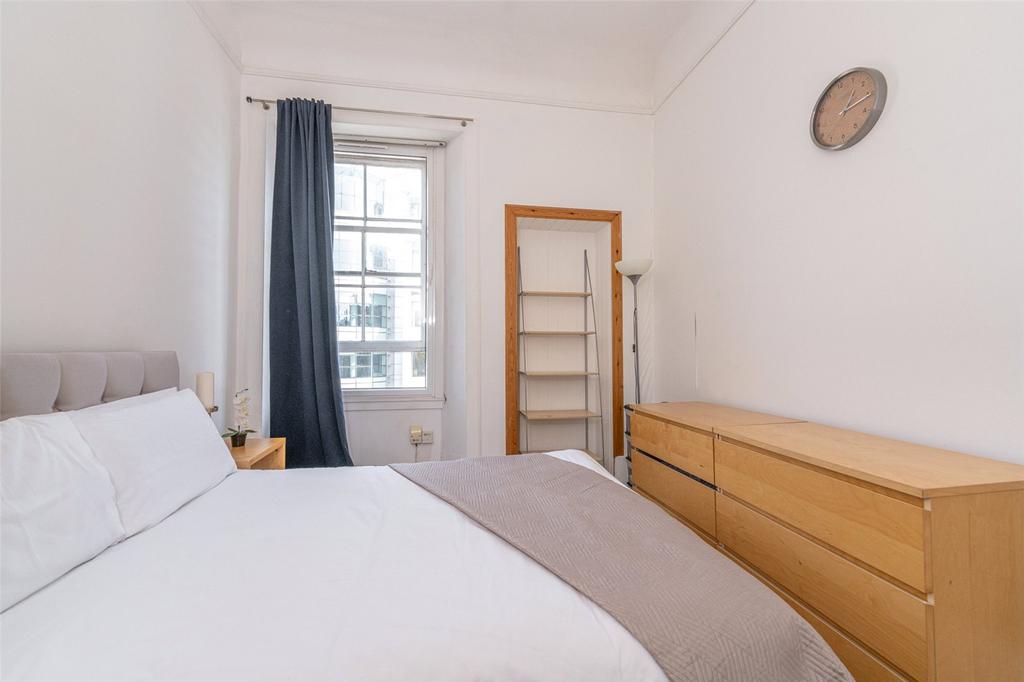 Bedroom Alt